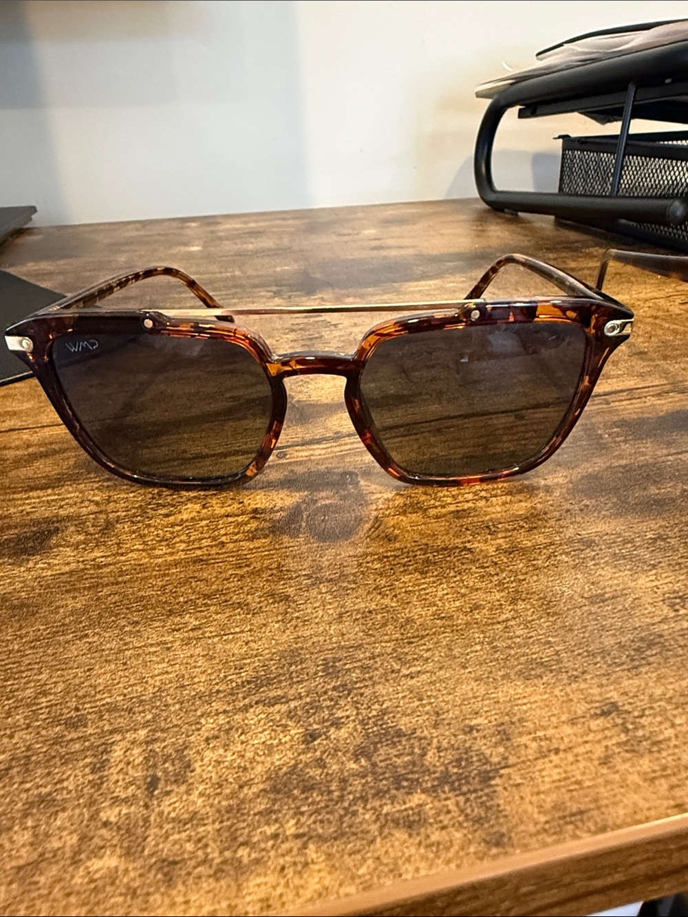 WMP Connor Polarized Amber Tortoise/Gradient Blue Lens